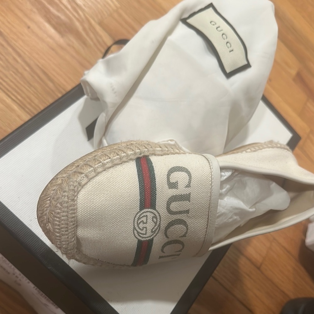 Gucci Cream Espadrilles with Signature Logo